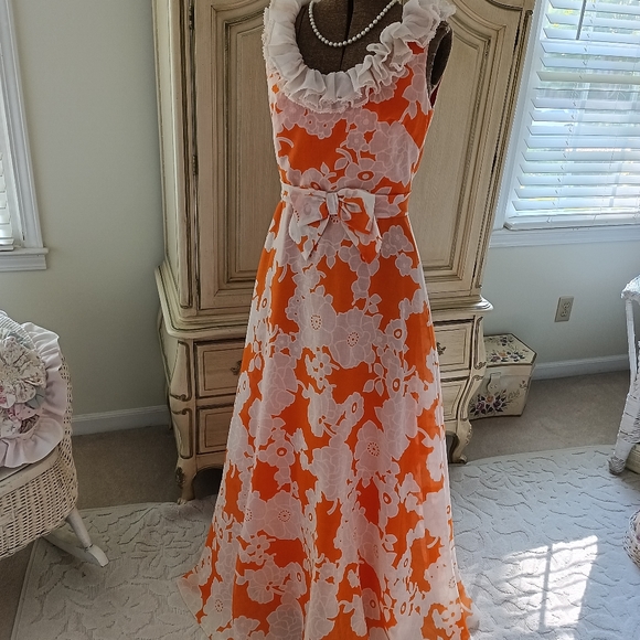 STUNNING 1970S "MISS ELLIETTE" CALIFORNIA MAXI DRESS! LOVELY! - Picture 6 of 17